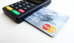 ogni quanto scade carta credito
